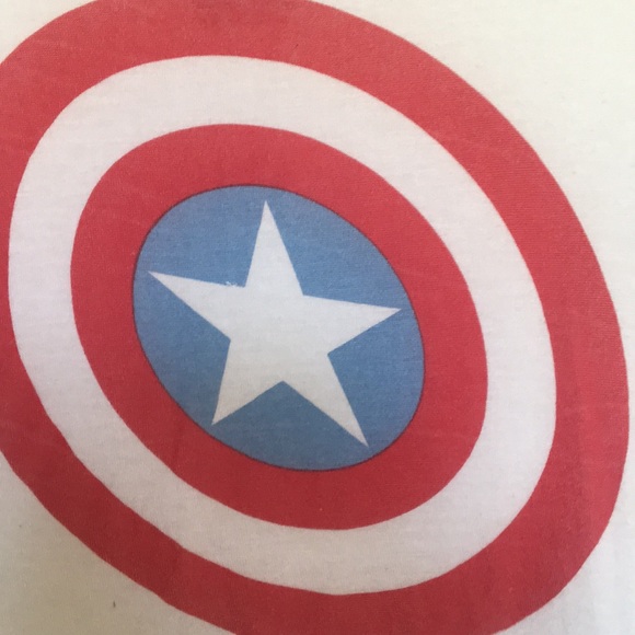 captain america shirt - Picture 3 of 3